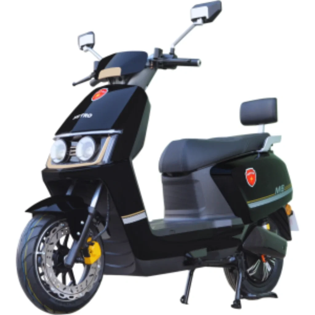 metro m6 black color scooty